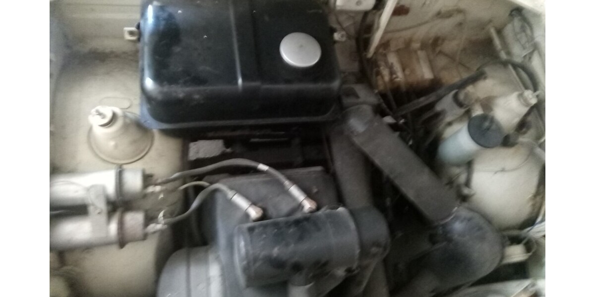 Trabant P 601 42.500 km 8.950 &euro; Lengenfeld 08485