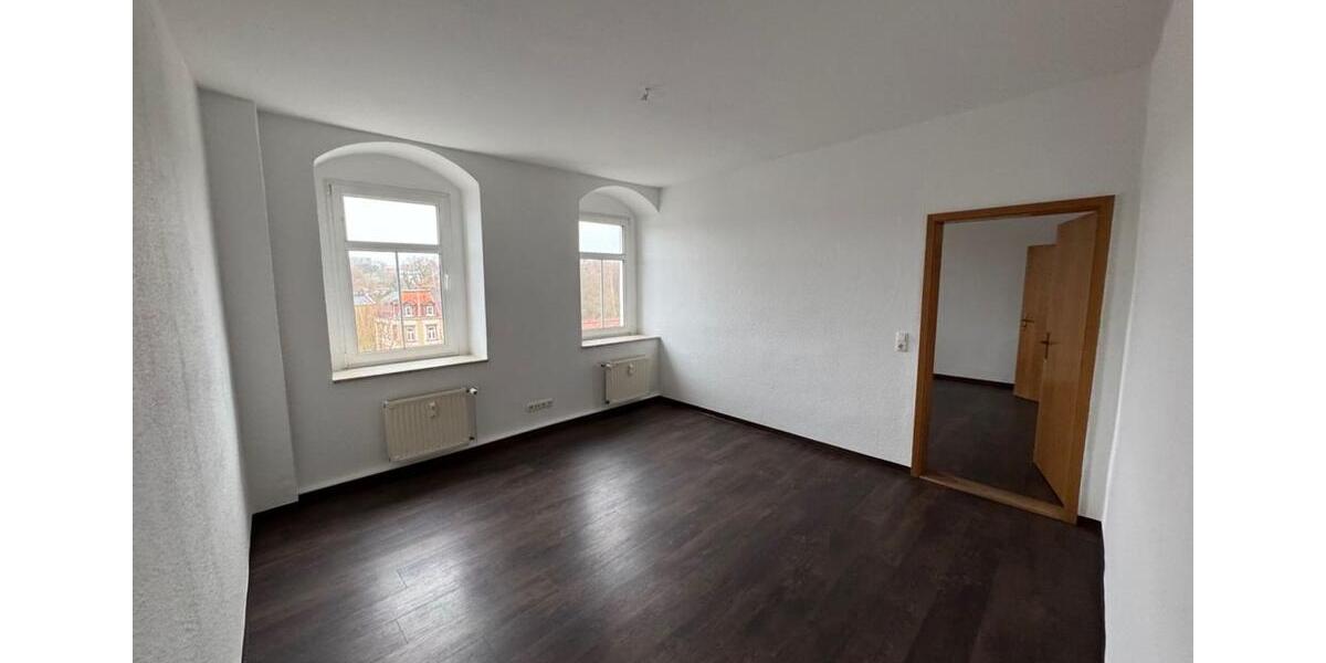 Etagenwohnung Ronneburg - 4 Zimmer, 105 m&sup2;, 545&euro; | Angebot:25509041