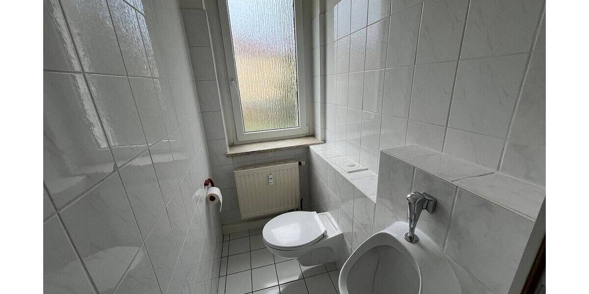 Gewerbeobjekt Zwickau Weißenborn - 1 Zimmer, 300 m&sup2;, 535.000&euro; | Angebot:25682248