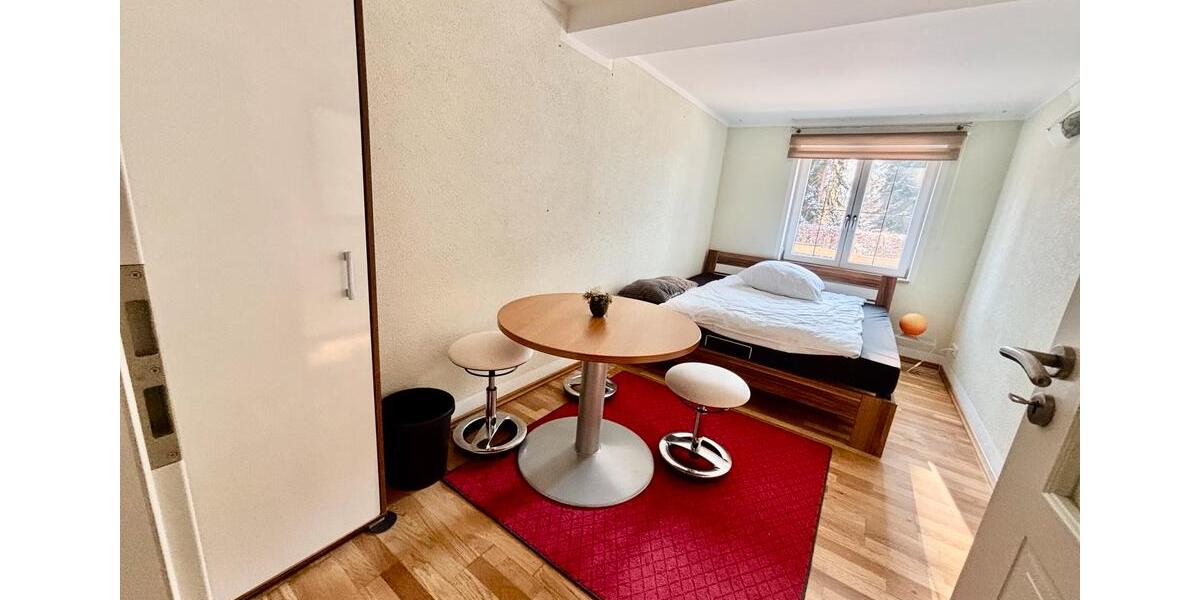 Erdgeschoßwohnung Limbach-Oberfrohna Oberfrohna - 3 Zimmer, 70 m&sup2;, 720&euro; | Angebot:25640285