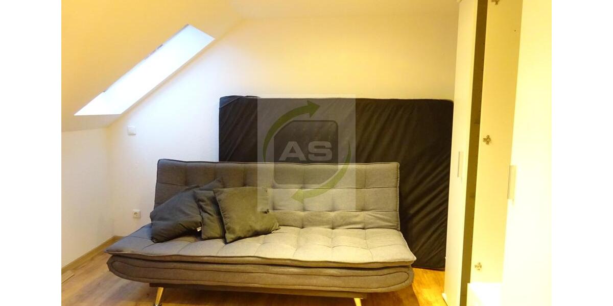 Dachgeschoßwohnung Reinsdorf - 2 Zimmer, 48 m&sup2;, 309&euro; | Angebot:24926321