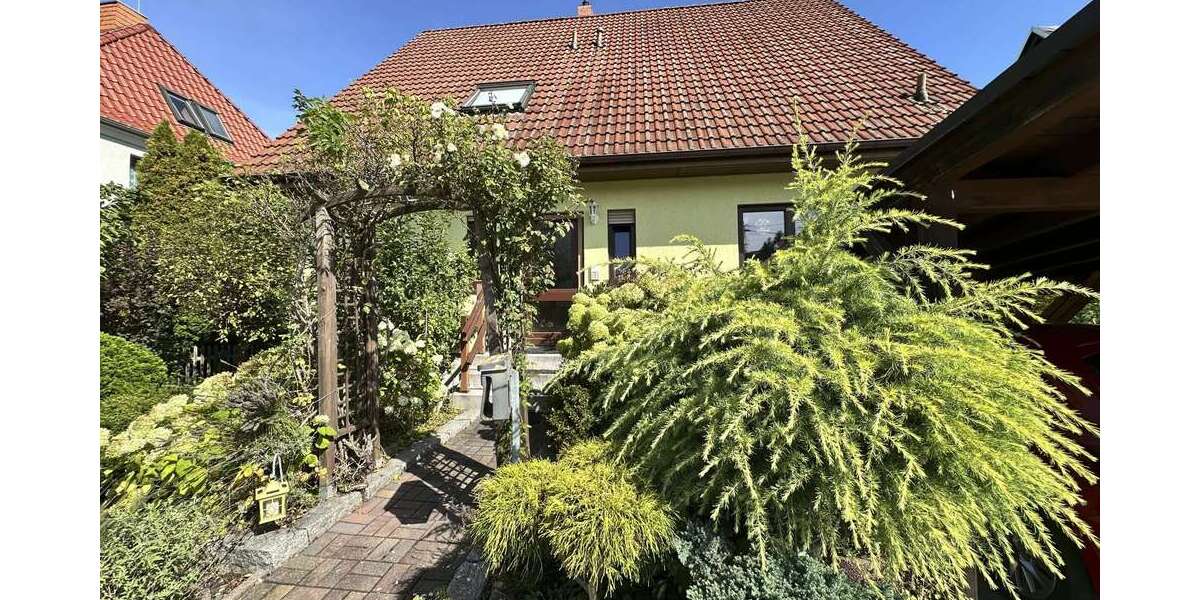 Einfamilienhaus Zwickau Neuplanitz - 7 Zimmer, 153 m&sup2;, 410.000&euro; | Angebot:27316314