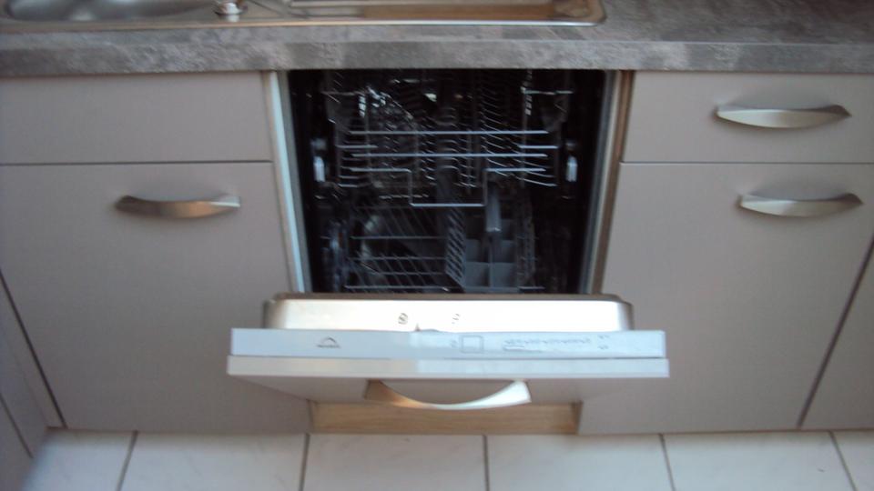 Dachgeschoßwohnung Rodewisch - 2 Zimmer, 65 m&sup2;, 470&euro; | Angebot:25023379