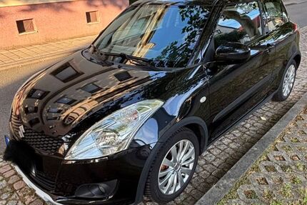 Suzuki Swift 72.158 km 5.599 &euro; Glauchau 08371