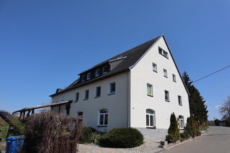 Dachgeschoßwohnung Mülsen - 2 Zimmer, 59 m&sup2;, 300&euro; | Angebot:25782378
