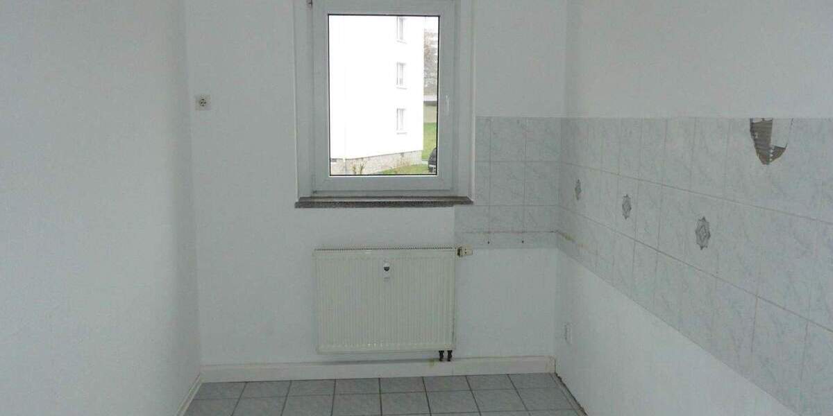 Etagenwohnung Reichenbach OT Mylau Mylau - 3 Zimmer, 61 m&sup2;, 50.000&euro; | Angebot:25662884
