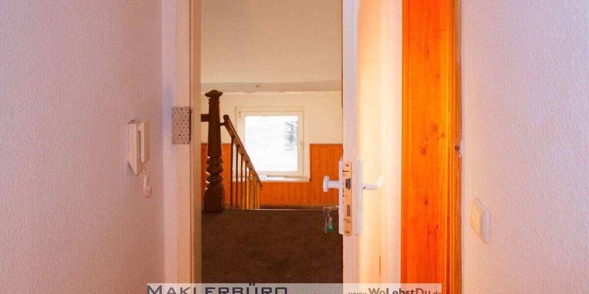 Etagenwohnung Greiz - 4 Zimmer, 80 m&sup2;, 350&euro; | Angebot:25666530