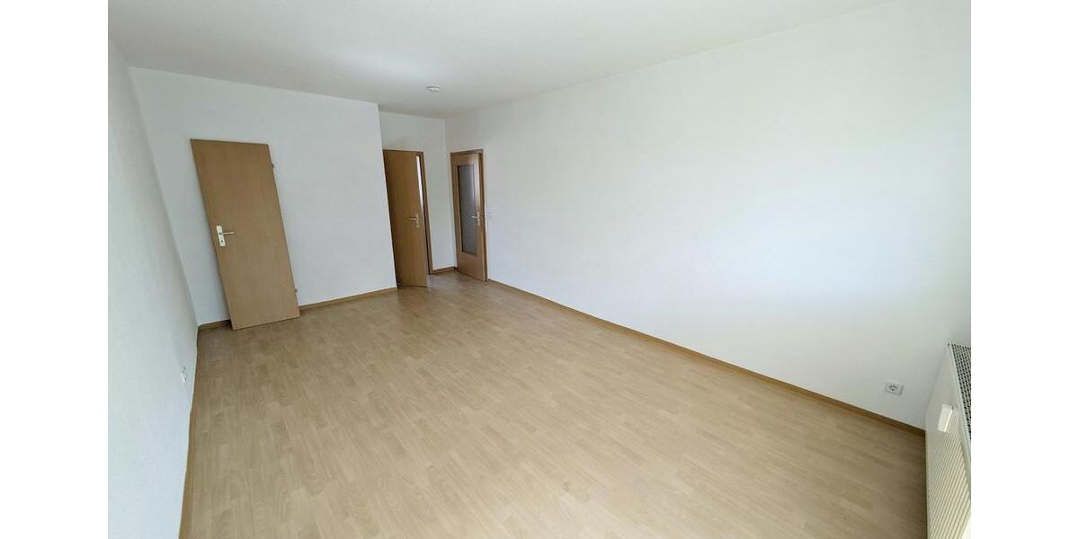 Etagenwohnung Limbach-Oberfrohna Oberfrohna - 3 Zimmer, 60 m&sup2;, 411&euro; | Angebot:25945645
