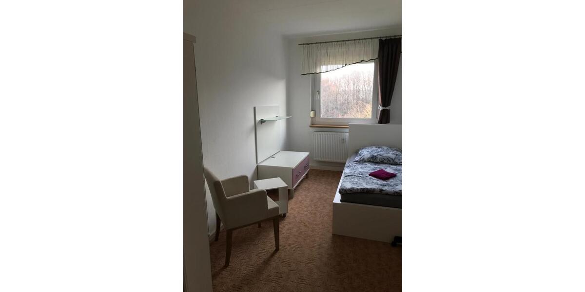 Etagenwohnung Zwickau Zwickau-West - 4 Zimmer, 64 m&sup2;, 757&euro; | Angebot:24847694