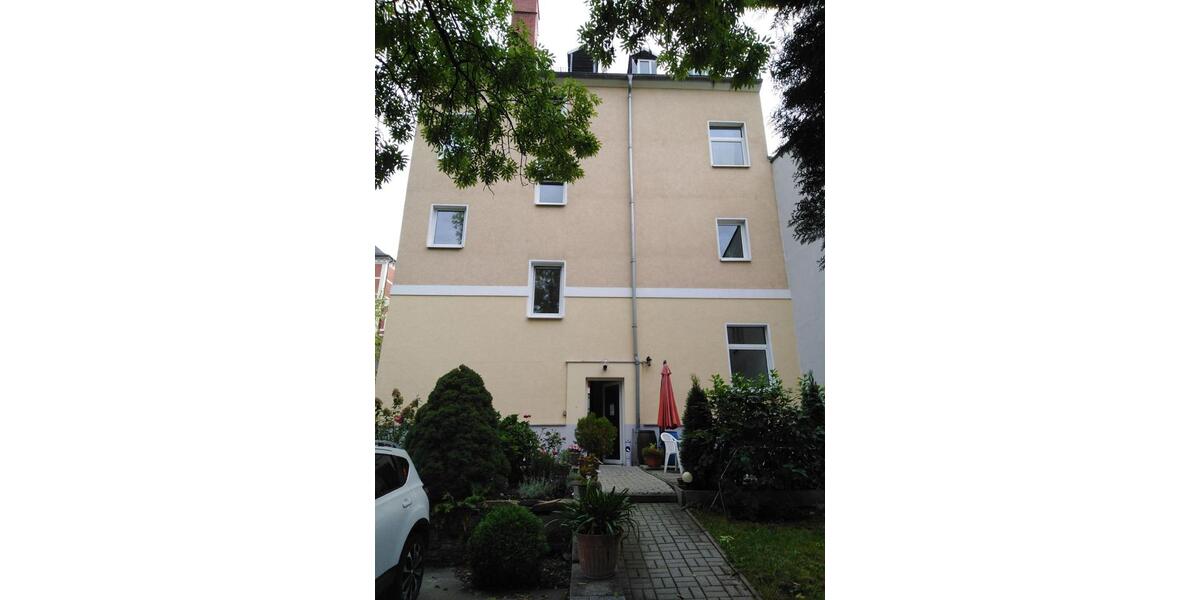 Dachgeschoßwohnung Glauchau - 4 Zimmer, 91 m&sup2;, 450&euro; | Angebot:25921332
