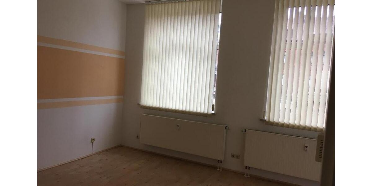 Etagenwohnung Schönheide - 3 Zimmer, 75 m&sup2;, 400&euro; | Angebot:24650264