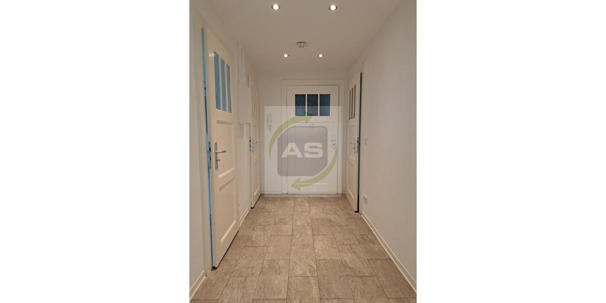 Erdgeschoßwohnung Werdau - 2 Zimmer, 60 m&sup2;, 350&euro; | Angebot:25916319