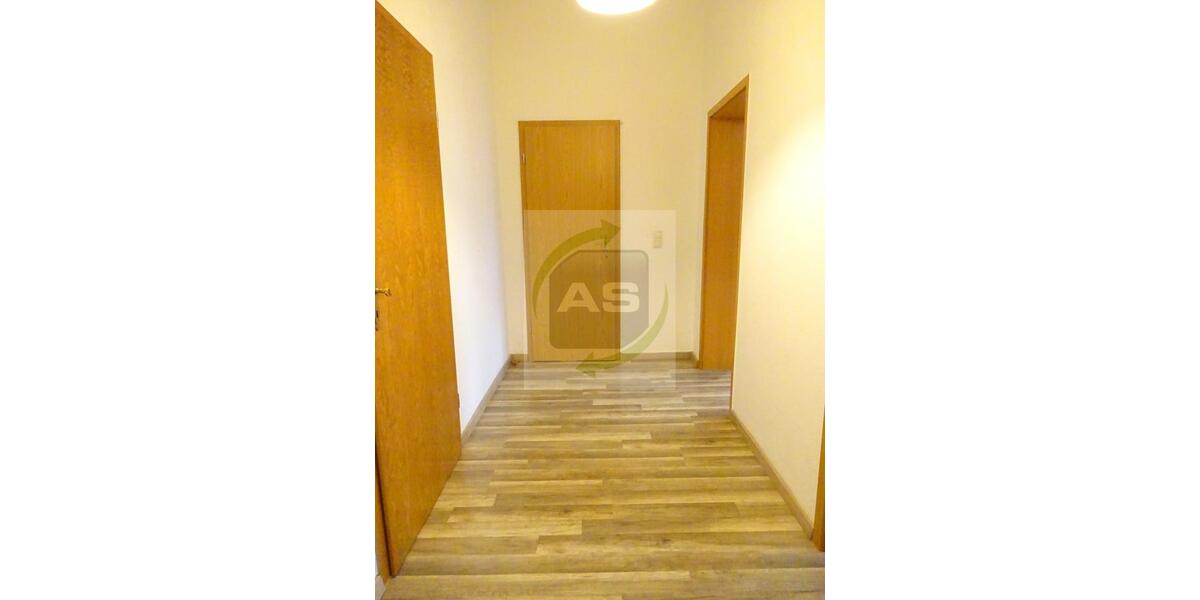 Etagenwohnung Zwickau - 3 Zimmer, 66 m&sup2;, 399&euro; | Angebot:24704380