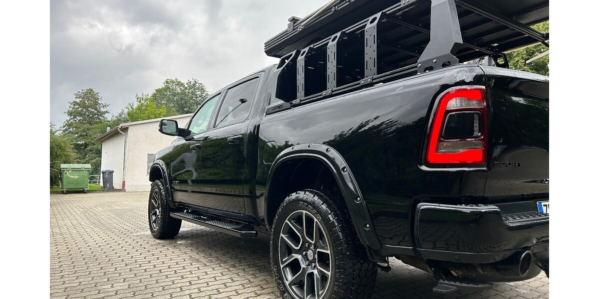 Dodge Ram 1500 Crew Cab Pick-up 57.500 km 73.500 &euro; Greiz 07973