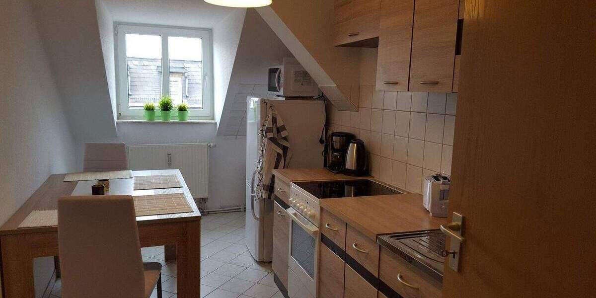 Etagenwohnung Zwickau Bahnhofsvorstadt - 2 Zimmer, 61 m&sup2;, 29.000&euro; | Angebot:25782936