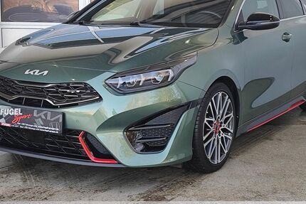 Kia pro ceed / ProCeed 77.430 km 25.899 &euro; Oberlungwitz 09353