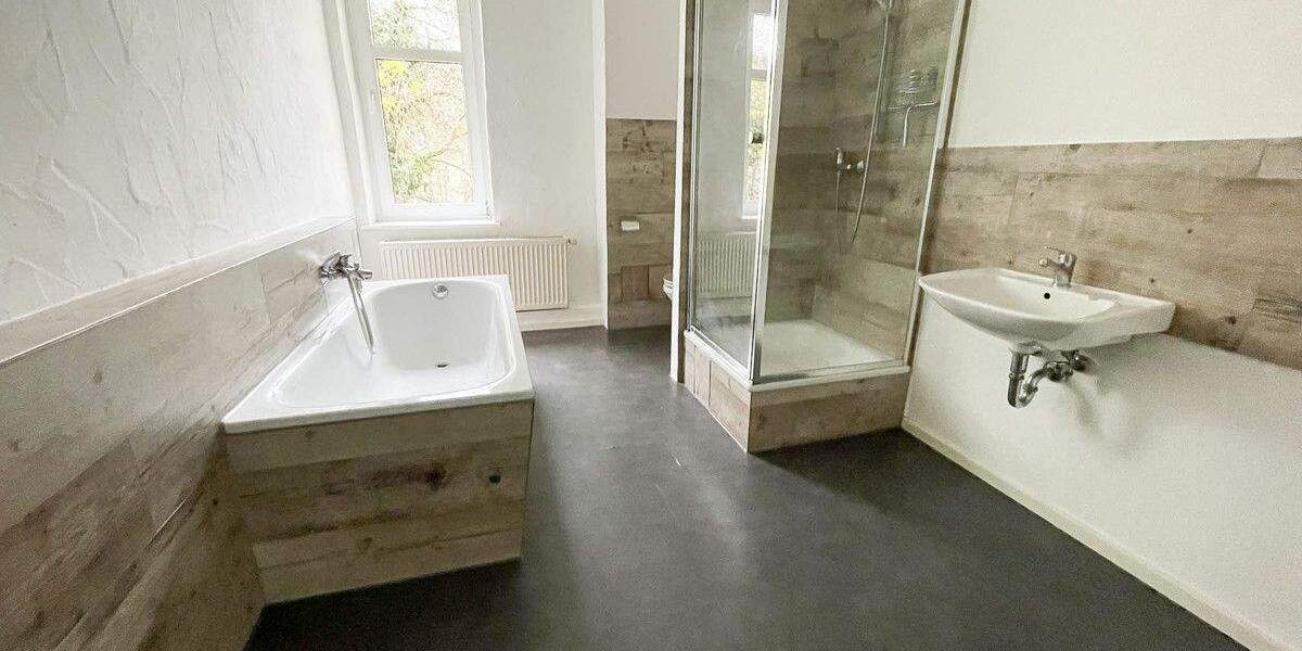 Etagenwohnung Aue Aue - 2 Zimmer, 62 m&sup2;, 407&euro; | Angebot:25688281