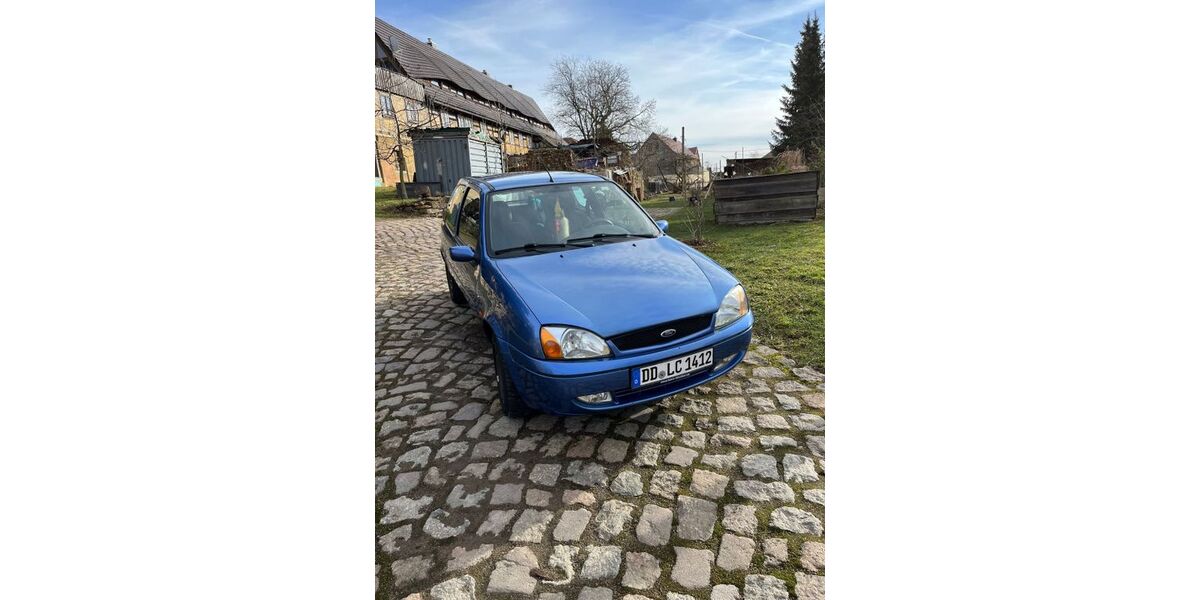 Ford Fiesta 146.000 km 2.100 &euro; Meerane 08393