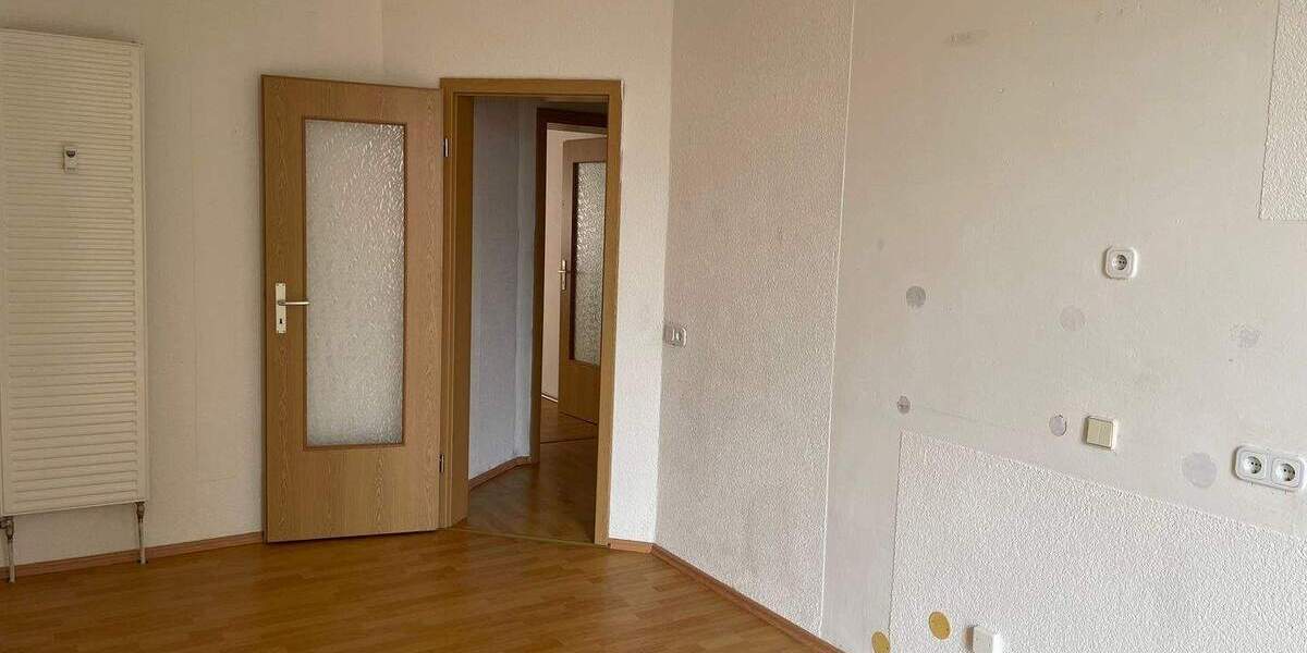 Etagenwohnung Aue - 4 Zimmer, 95 m&sup2;, 414&euro; | Angebot:25774756