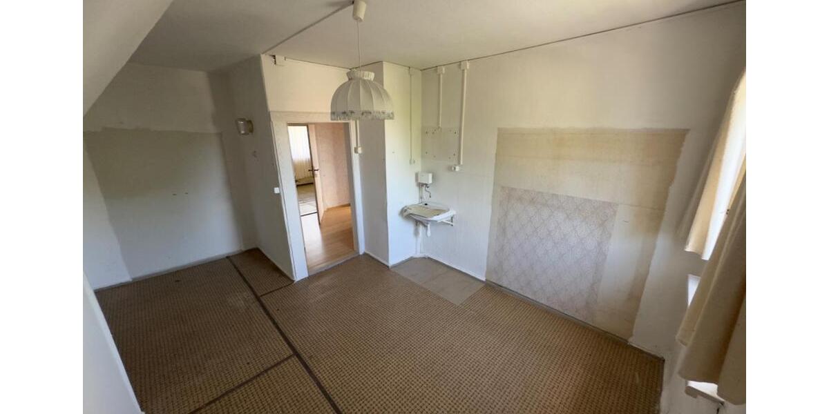 Reihenhaus Aue-Bad Schlema Bad Schlema - 10 Zimmer, 157 m&sup2;, 90.000&euro; | Angebot:16651492