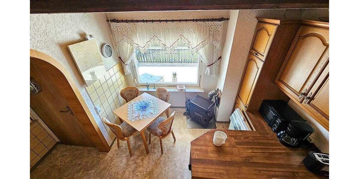 Mehrfamilienhaus, Wohnhaus Lauter-Bernsbach Bernsbach - 2 Zimmer, 50 m&sup2;, 70.000&euro; | Angebot:25744644