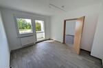 Erdgeschoßwohnung Limbach-Oberfrohna Oberfrohna - 2 Zimmer, 51 m&sup2;, 327&euro; | Angebot:26008227