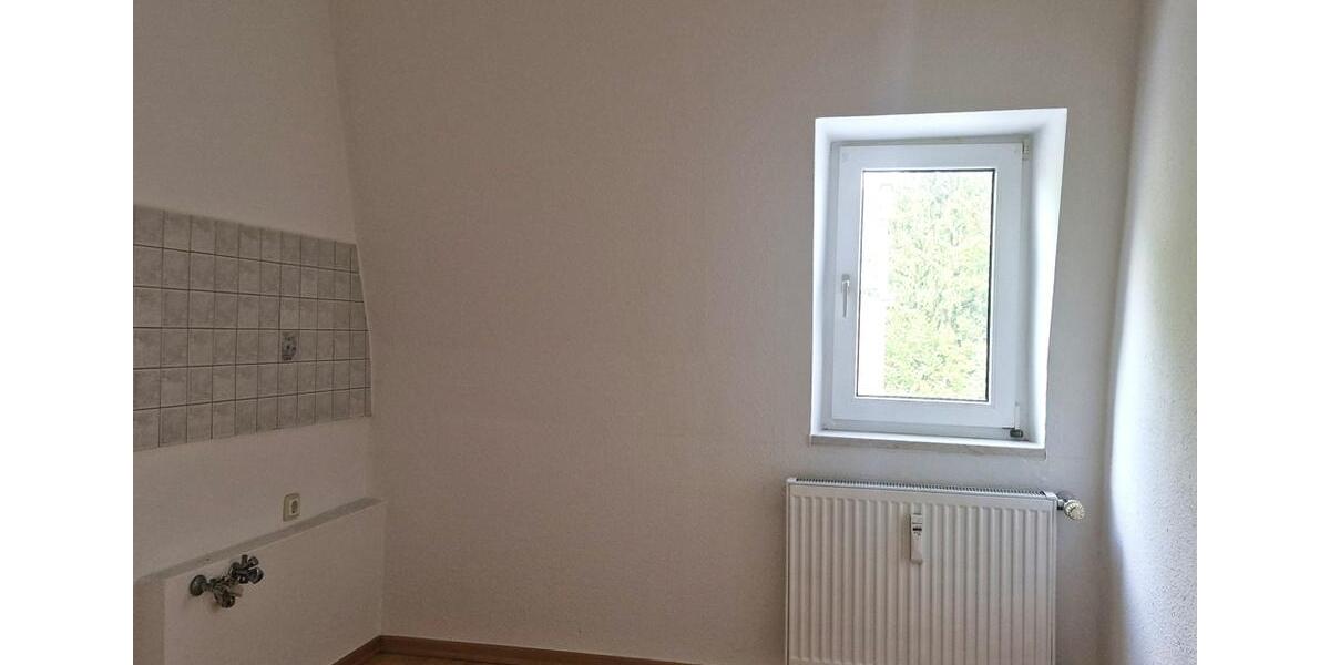 Dachgeschoßwohnung Wilkau-Haßlau Haßlau - 2 Zimmer, 63 m&sup2;, 378&euro; | Angebot:23183673