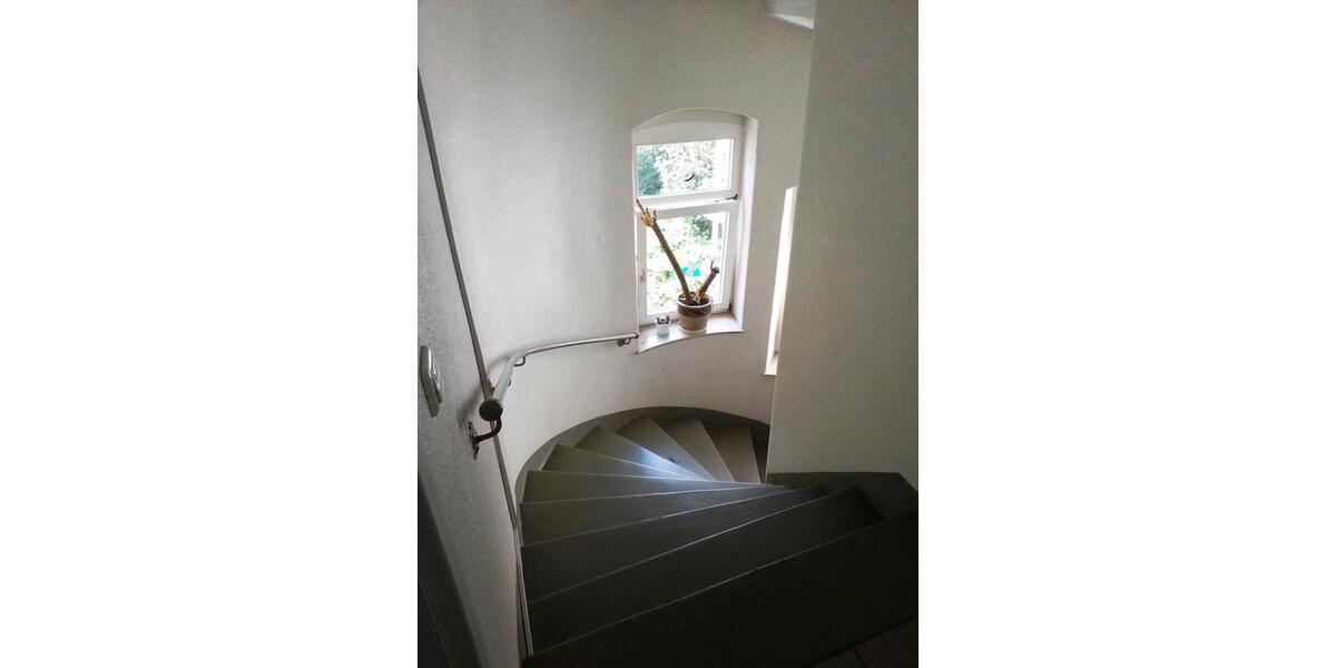 Etagenwohnung Zwickau - 2 Zimmer, 45 m&sup2;, 225&euro; | Angebot:25934615