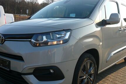 Toyota Proace (Verso) 138.850 km 15.990 &euro; Schneeberg 08289