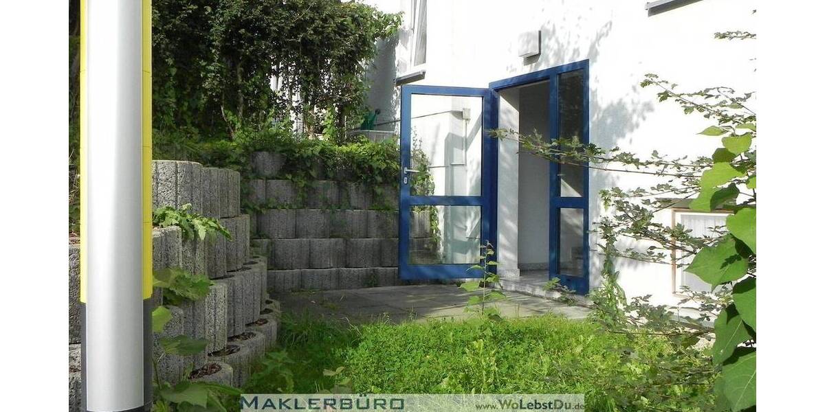 Etagenwohnung Greiz Irchwitz - 2 Zimmer, 64 m&sup2;, 55.000&euro; | Angebot:25666526