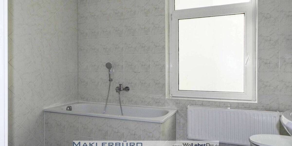 Etagenwohnung Greiz - 2 Zimmer, 70 m&sup2;, 355&euro; | Angebot:25666523