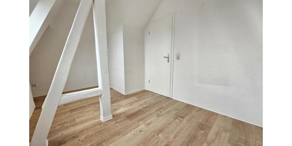 Etagenwohnung Zwickau Zwickau-Nord - 3 Zimmer, 60 m&sup2;, 332&euro; | Angebot:25149558