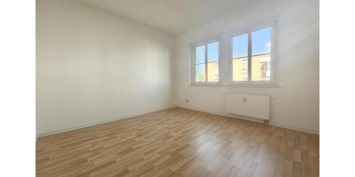 Etagenwohnung Zwickau Zwickau-Nord - 3 Zimmer, 66 m&sup2;, 429&euro; | Angebot:25362081