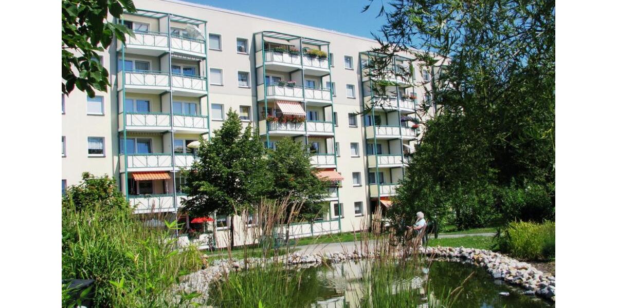 Etagenwohnung Zwickau Neuplanitz - 2 Zimmer, 38 m&sup2;, 263&euro; | Angebot:25569433