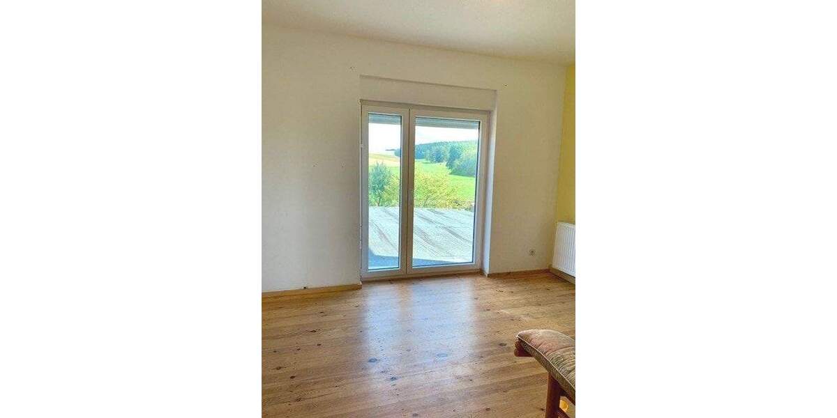 Einfamilienhaus Lengenfeld Schönbrunn - 6 Zimmer, 130 m&sup2;, 210.000&euro; | Angebot:25686167