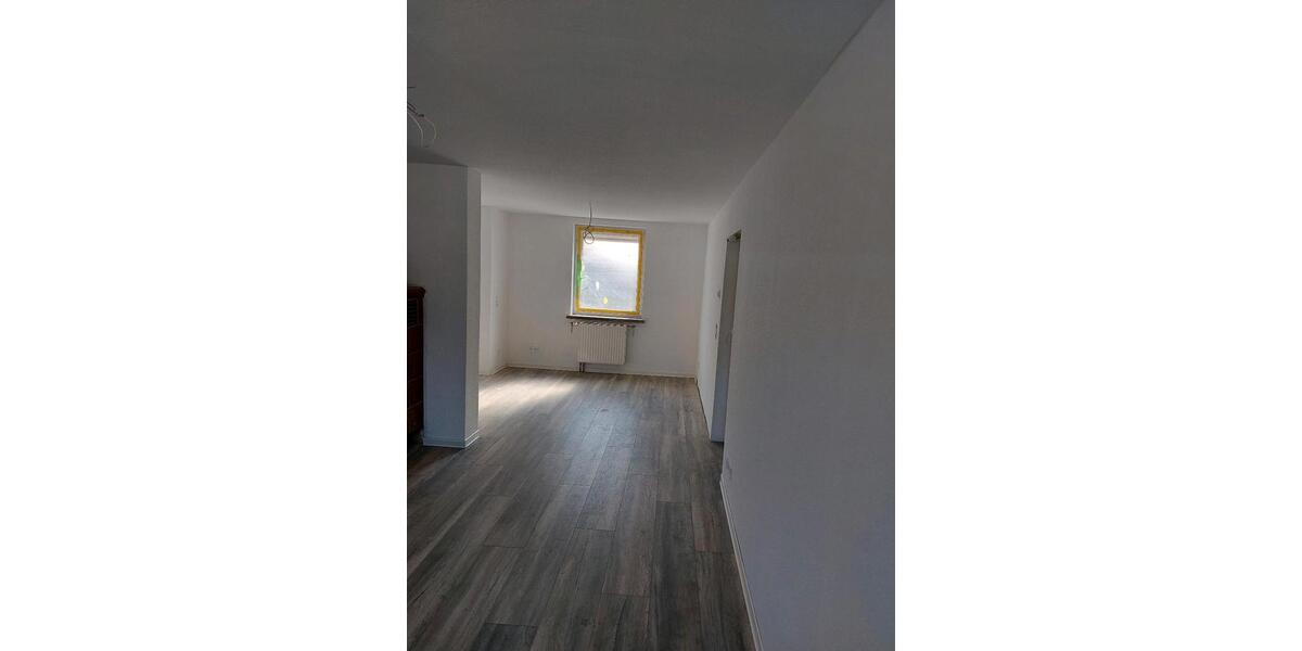 Reihenhaus Greiz - 4 Zimmer, 118 m&sup2;, 890&euro; | Angebot:25979044
