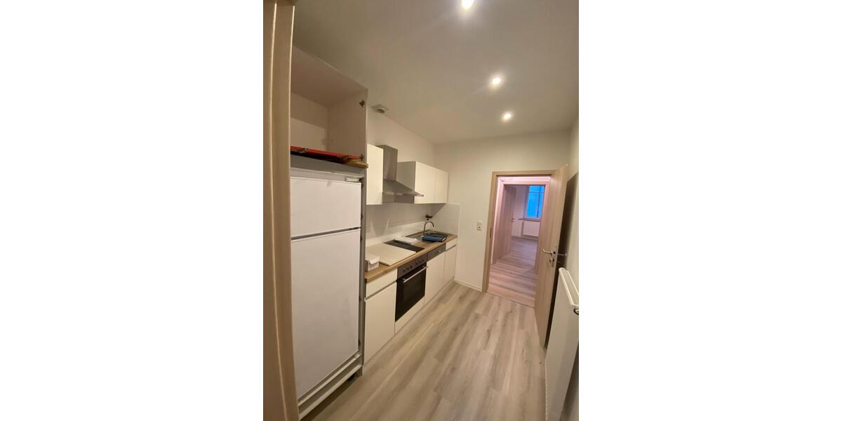 Etagenwohnung Schmölln - 2 Zimmer, 43 m&sup2;, 350&euro; | Angebot:25647948