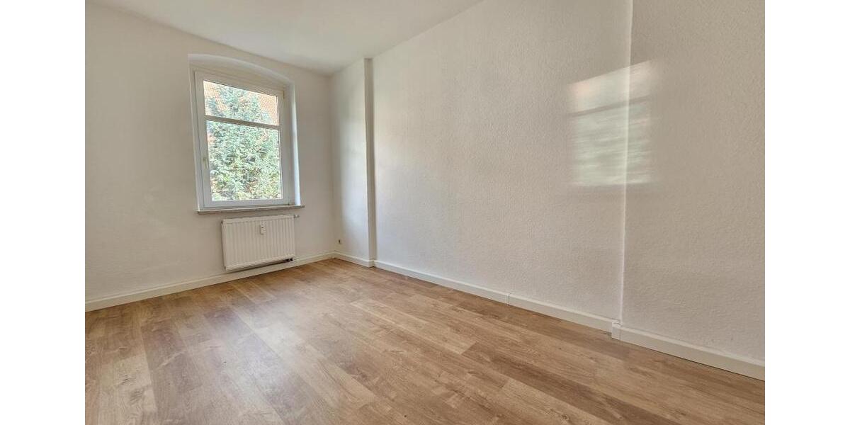 Etagenwohnung Zwickau Zwickau-West - 2 Zimmer, 43 m&sup2;, 258&euro; | Angebot:25869649