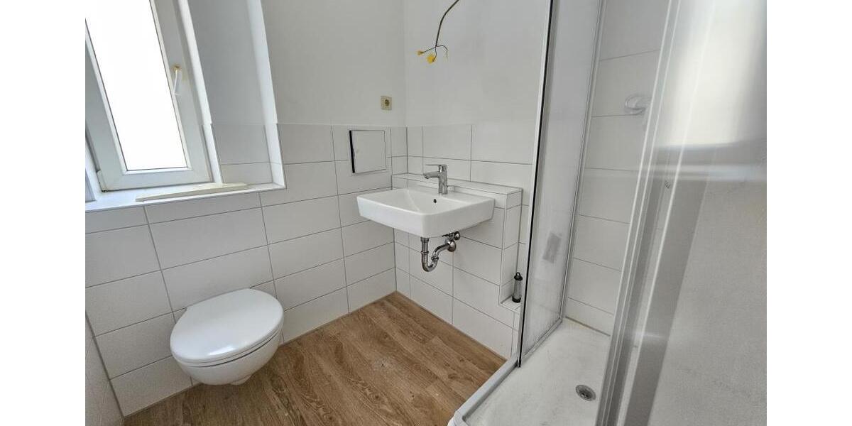 Etagenwohnung Aue-Bad Schlema Bad Schlema - 2 Zimmer, 49 m&sup2;, 281&euro; | Angebot:26675779