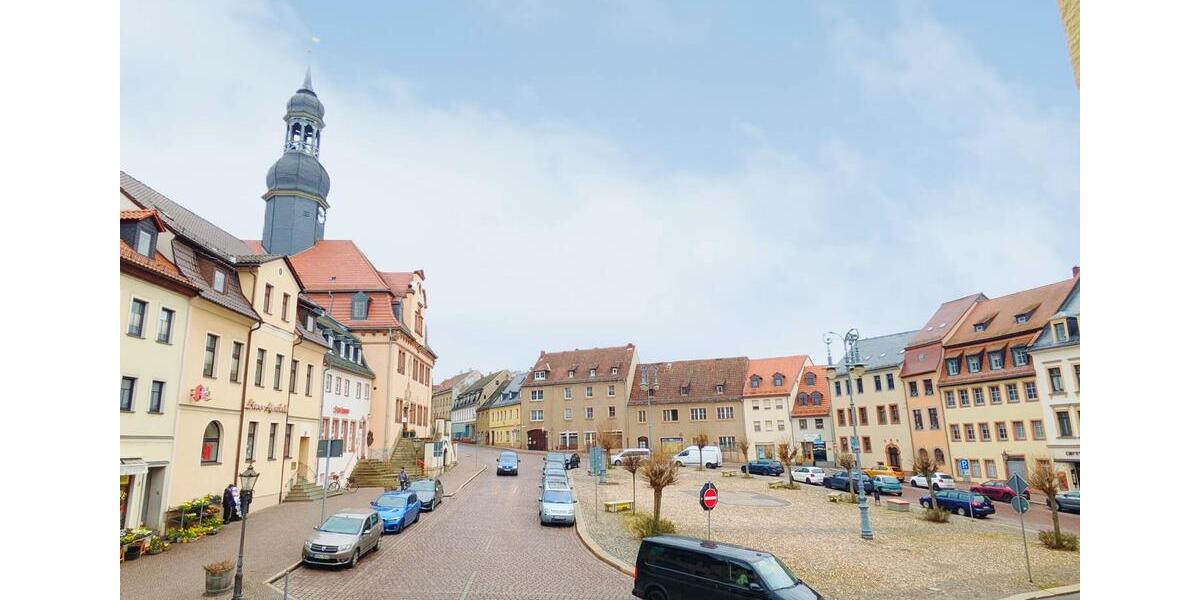 Etagenwohnung Waldenburg - 2 Zimmer, 76 m&sup2;, 300&euro; | Angebot:25945718