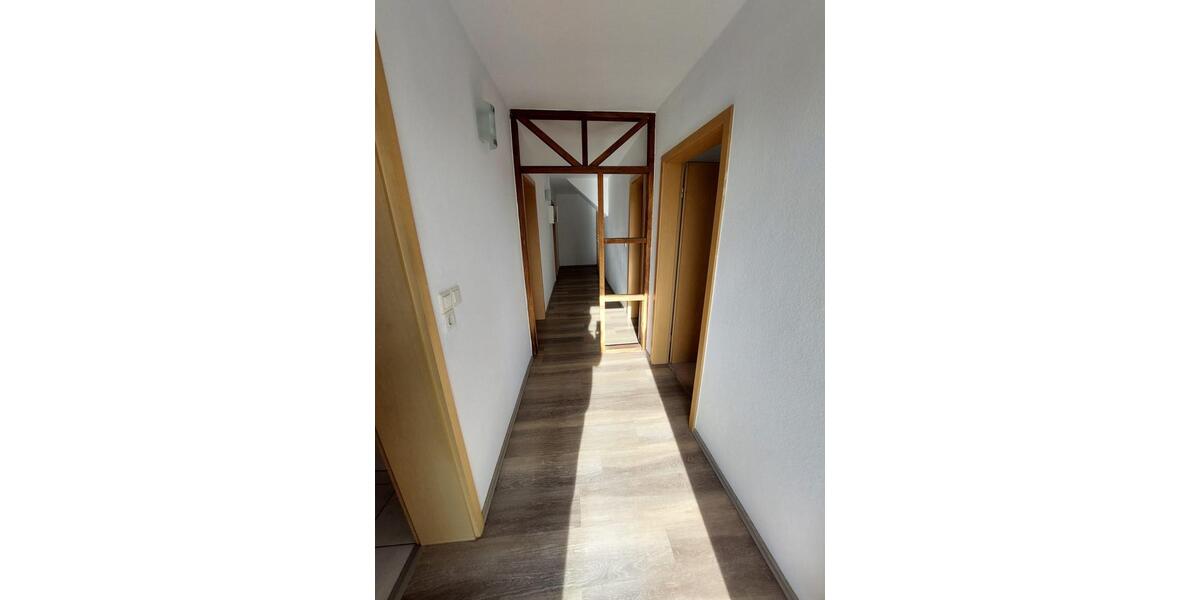 Etagenwohnung Limbach-Oberfrohna Oberfrohna - 2 Zimmer, 55 m&sup2;, 319&euro; | Angebot:24836331