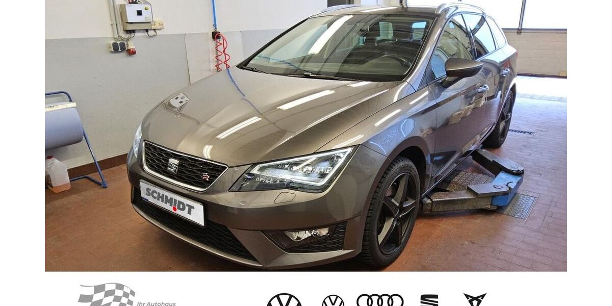 Seat Leon 64.963 km 13.975 &euro; Bernsdorf 09337