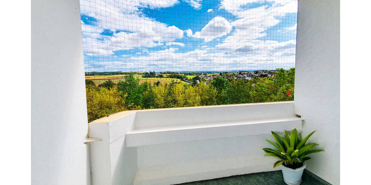 Etagenwohnung Zwickau Eckersbach - 3 Zimmer, 55 m&sup2;, 330&euro; | Angebot:25733945