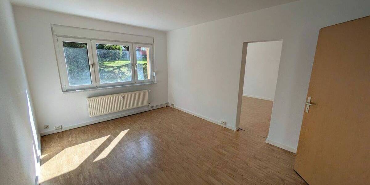 Etagenwohnung Limbach-Oberfrohna Oberfrohna - 2 Zimmer, 47 m&sup2;, 39.950&euro; | Angebot:25692130