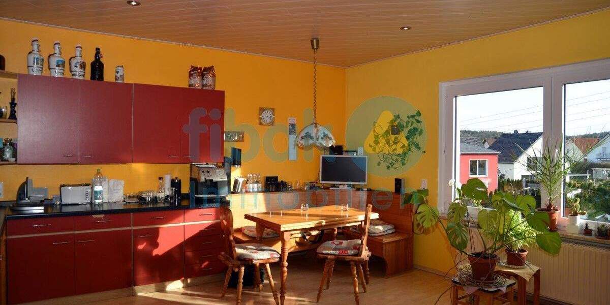 Einfamilienhaus Lichtentanne / Schönfels Schönfels - 9 Zimmer, 214 m&sup2;, 179.000&euro; | Angebot:25745031