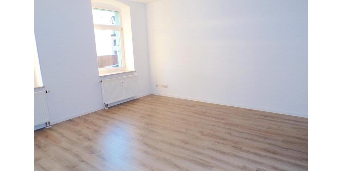Etagenwohnung Werdau - 3 Zimmer, 74 m&sup2;, 430&euro; | Angebot:24214753