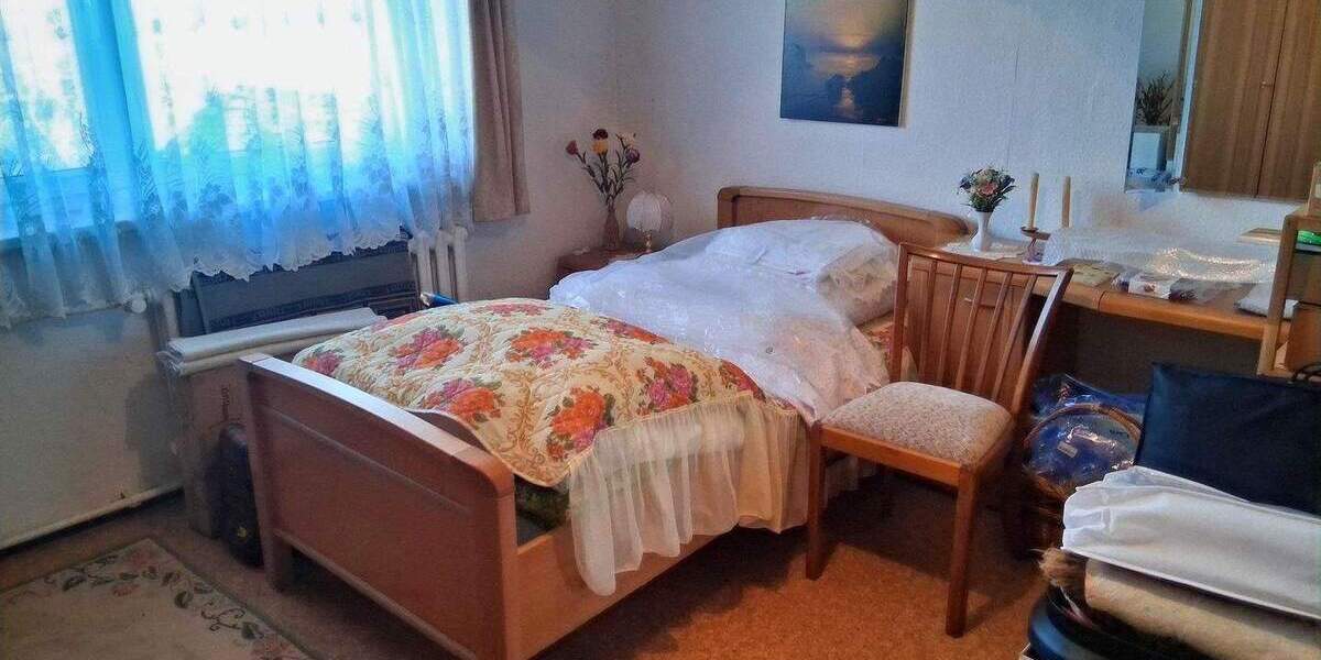 Einfamilienhaus Elsterberg Noßwitz - 7 Zimmer, 140 m&sup2;, 85.000&euro; | Angebot:25662138