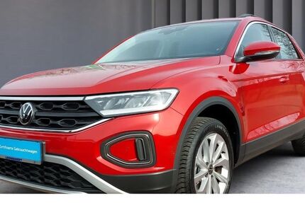 VW T-Roc 4.219 km 23.990 &euro; Aue 08280