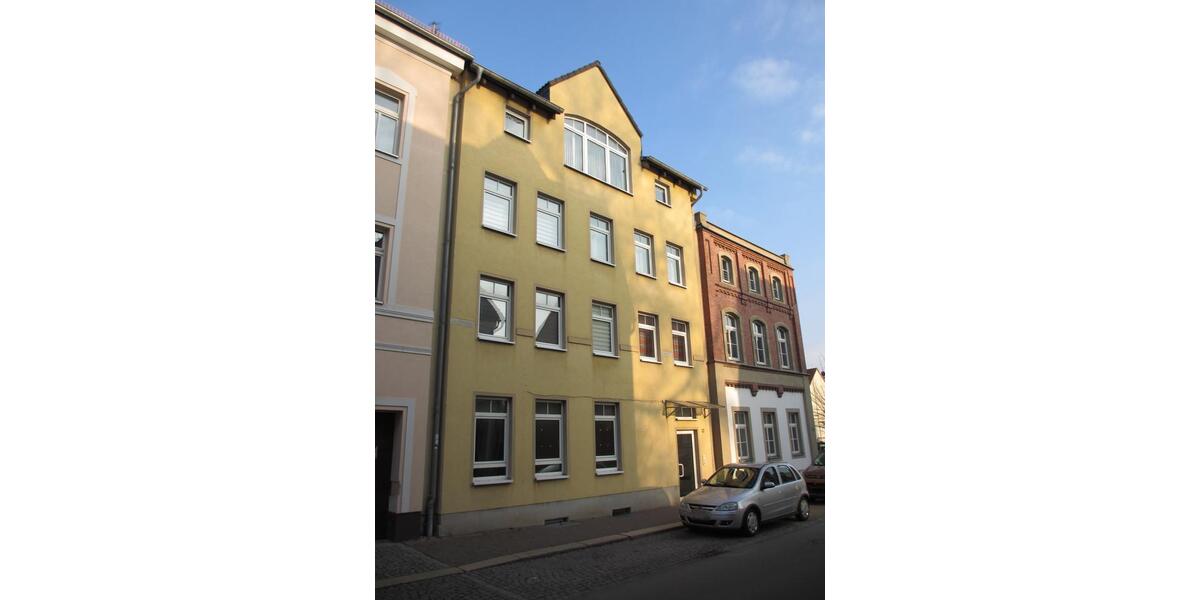 Etagenwohnung Zwickau - 3 Zimmer, 82 m&sup2;, 410&euro; | Angebot:25871110