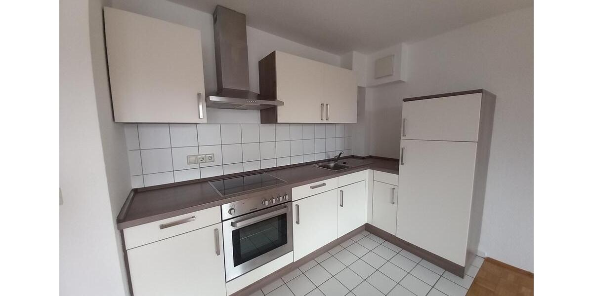 Etagenwohnung Crimmitschau - 2 Zimmer, 63 m&sup2;, 370&euro; | Angebot:17385084